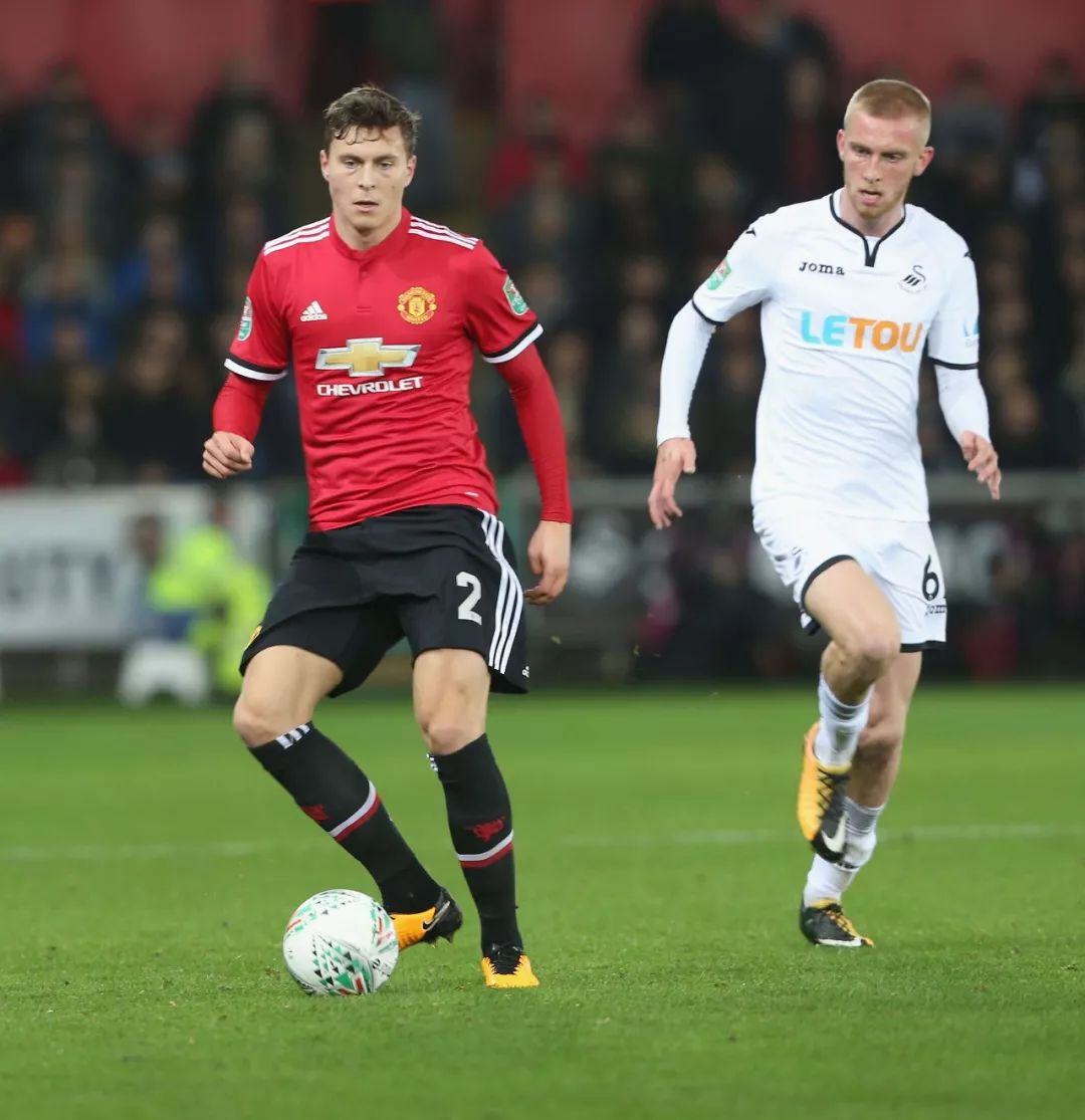 态有所起伏 态有所起伏